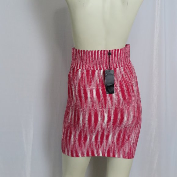 NWT BCBGMaxAzria Space Dye Begonia Combo Pencil Skirt Size S - Picture 5 of 8